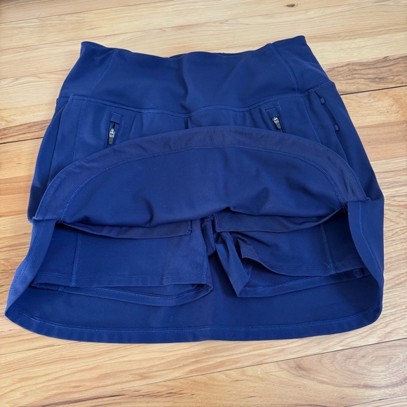 Athleta Fairway Golf Skort 16” In Blue | Size small Golf Skirt - Picture 6 of 7